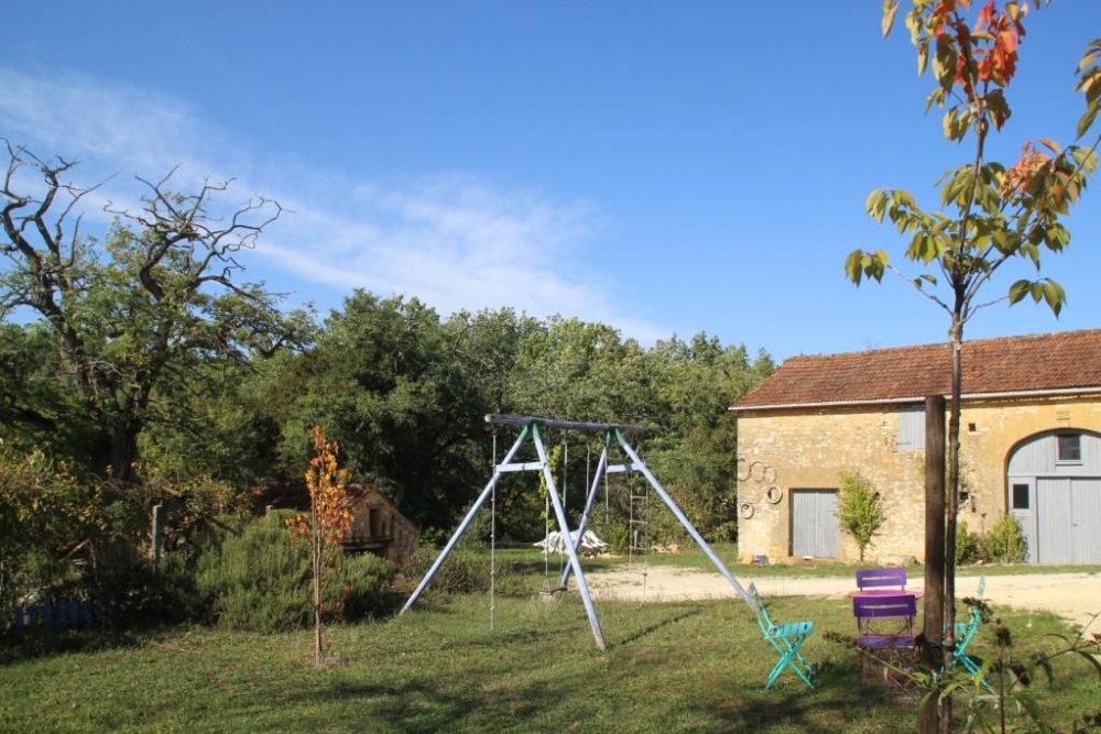 Aire camping-car  Campagnac-ls-Quercy (24550) - Photo 3